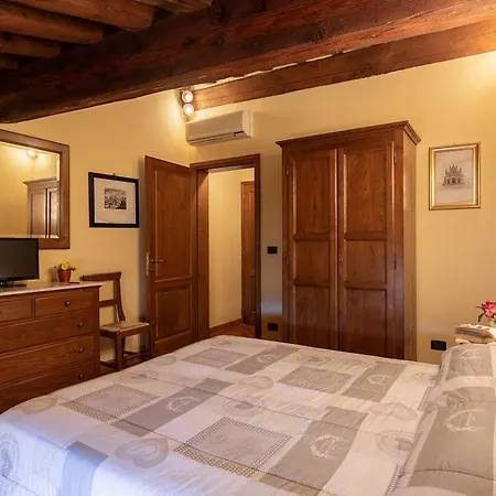 Palazzo Graziani Alojamento de Acomodação e Pequeno-almoço 2*