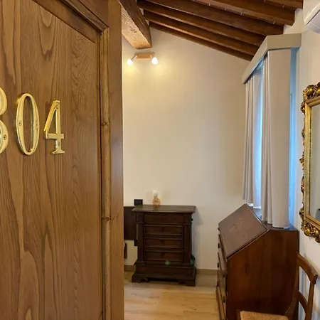 Palazzo Graziani 4*
