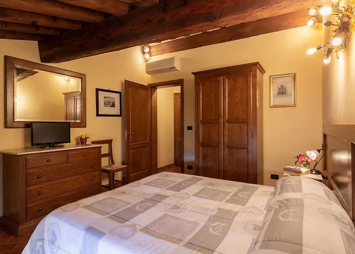 Palazzo Graziani Bed and breakfast 4*